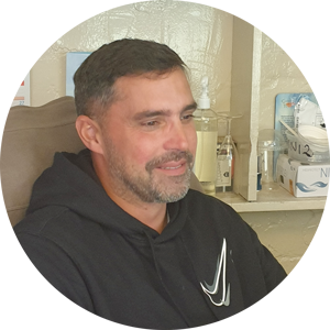 Thierry CARVALHO, Responsable Administratif chez D'AUM INTERNATIONAL depuis 14 ans